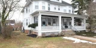 2 Grant Ave Gallery 1