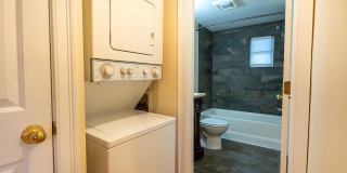 152 North St Gallery 12