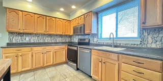 Charming 4-Bedroom Cul-de-Sac Home in Virginia Beach "ASK ABOUT OUR ZERO DEPOSIT" Gallery 3