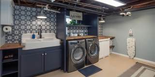 26 Vernon Avenue Gallery 29