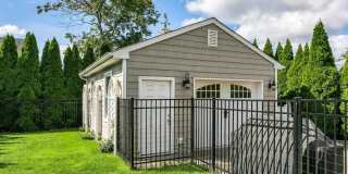 109 Salem Avenue Gallery 64