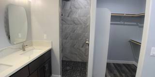 3 Bedroom - 2 Bath Pool Home Gallery 13