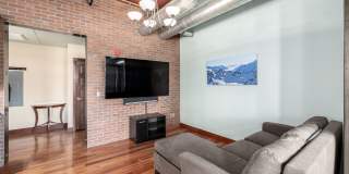 Luxury Furnished Old Town Condo – Modern Elegance in the Heart of Fort Collins Gallery 6