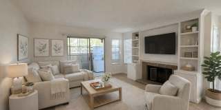 Walk to Eastlake! Bright 2BR/2BA Ground Floor Apartment with Tile Flooring  Parking Gallery 1