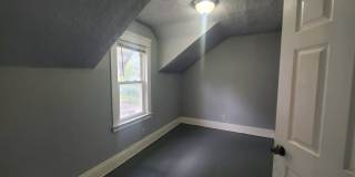 Charming 4-Bedroom Property in Prime Location Gallery 23