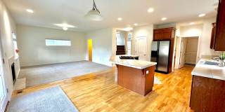 Spacious 4-Bedroom Home with Modern Comforts in Spanaway, WA Gallery 11