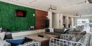 Lakeshore Pearl Gallery 31