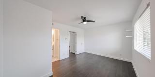 812 W 14TH Street Gallery 39