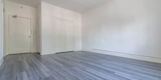 560 N. Kingsley Dr. Gallery 8