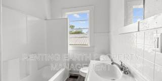 5316 Court I Gallery 18