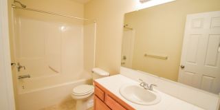 Beautiful Home in Amazing Neighborhood! Gallery 26