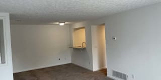 Camelot East Apartments Gallery 21