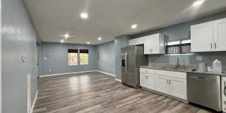 Updated 4 bedroom 2 bath home! Gallery 6