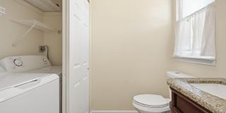 204 LIVINGSTON Court Gallery 16