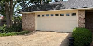 Beautiful Town South 4BR/4BA Gallery 22