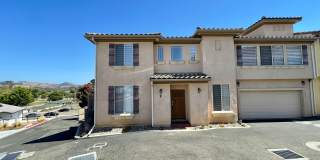 Luxury Townhouse in Arroyo Grande Luxury Townhouse in Arroyo Grande Gallery 1