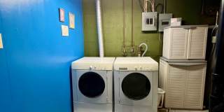 Available Nov 1st / Furnished / 1-Car Garage / 1 Dog on Approval Gallery 20