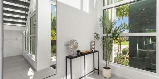 2217 NE 17th Ter Gallery 8