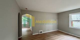 Updated 4-Bedroom Home with Bonus Living Space Gallery 4