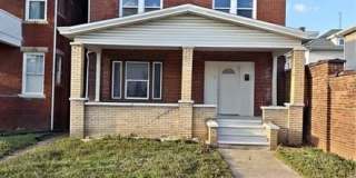 438 7th Ave Gallery 1