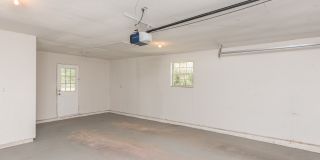 2217 North 61st Avenue Gallery 23