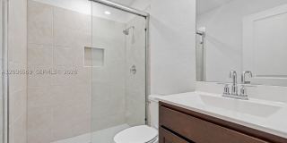 2448 SE 10th Ct Gallery 22