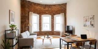 11 Vancouver St. Gallery 1