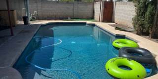 Amazing Tri-Level home close to ASU.  Pool and 2 Car Garage Gallery 7