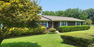 42 Thompson Dr Gallery 1