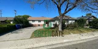 925 Charleston Modesto with Pool Access- Will Go Fast! Gallery 1