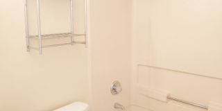 2 Bedroom Condo Located in Villages of Montgomery Run- Ellicott City Gallery 13