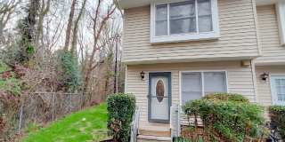 875 Martin Luther King Jr unit: Apt 15 Gallery 1