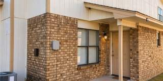 1813 Cedarhill Drive Gallery 1