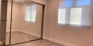 5550 Bonner LLC Gallery 100