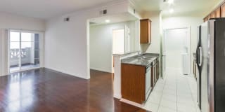 Versailles Koreatown Gallery 8