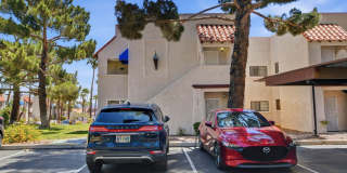 Upgraded 2 bedroom 2 bath upstairs condo Gallery 1