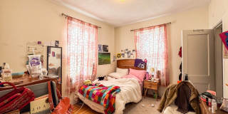 12 Glenville Avenue Gallery 9