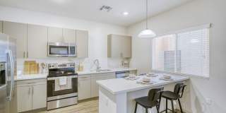 Brioso at the Bridges Gallery 1