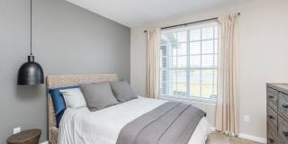 Lake House Apartments Gallery 42