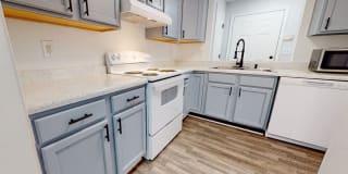 The Oaks Apartments Gallery 15