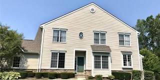 26360 FIELDSTONE Drive Gallery 19