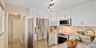 Charming 3BR House in Thornton Gallery 6