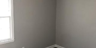 3br 1.5 bath, NEWLY RENOVATED! Garage, fenced back yard, plank flooring Gallery 1