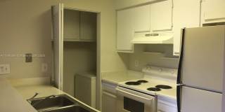 1225 SW 46th Ave Gallery 1