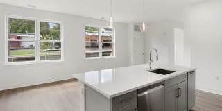 Madison Mall Apartments Gallery 6