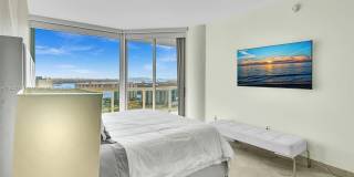 16500 Collins Ave Gallery 73