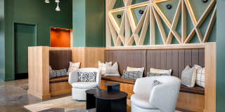 Jute Gallery 33