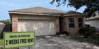 3/2 House near Fisher Park /Washer & Dryer Included /  No Carpet / Fenced in Yard / NBISD *2 weeks free rent* Gallery 1