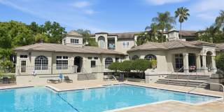 Spacious 1BR/1BA Harbour Island Condo with 2 Car Garage in Gated Island Place Gallery 26