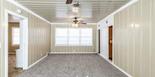 Pre-leasing for August! - Spacious 3 Bedroom Home Located In Medical District! Gallery 13